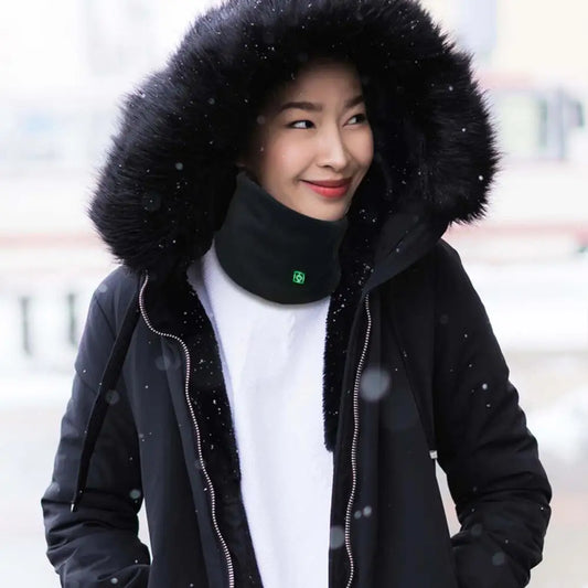 How to Stay Warm Outdoors Without Bulky Winter Gear