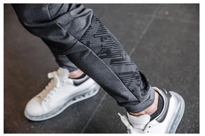 High Quality Camouflage Sweatpants Men Gym Fitness Sports Trousers Running Trackpants Elastic Dry Fit Zipper Pockets Long Pants