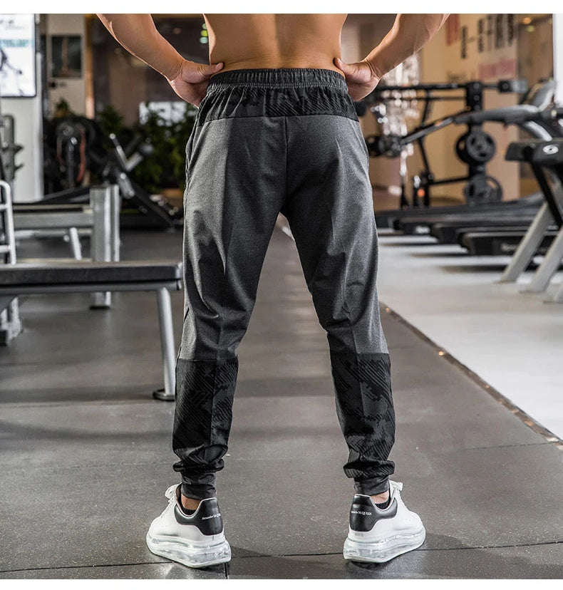 High Quality Camouflage Sweatpants Men Gym Fitness Sports Trousers Running Trackpants Elastic Dry Fit Zipper Pockets Long Pants